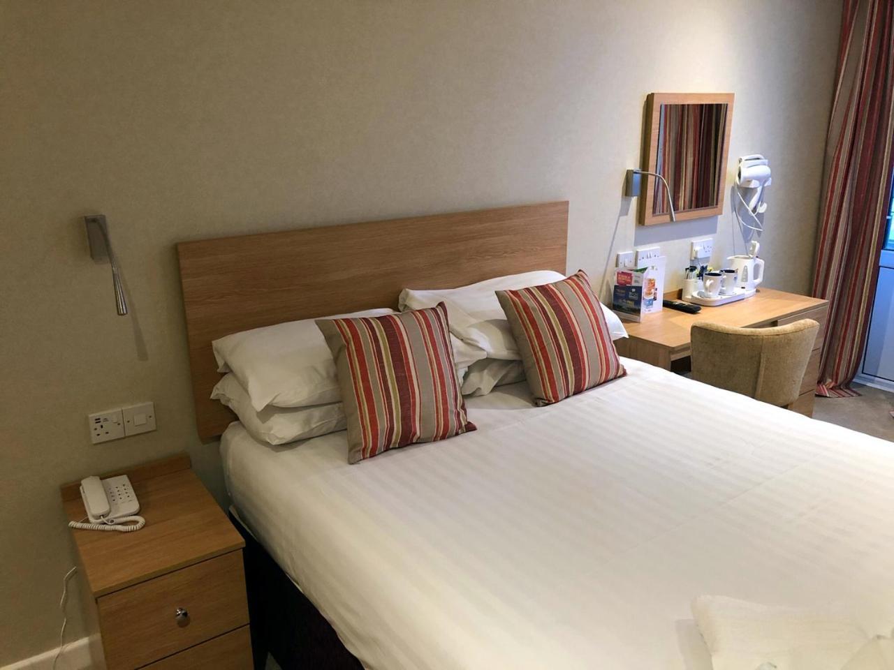 Selborne Hotel Dunoon Esterno foto