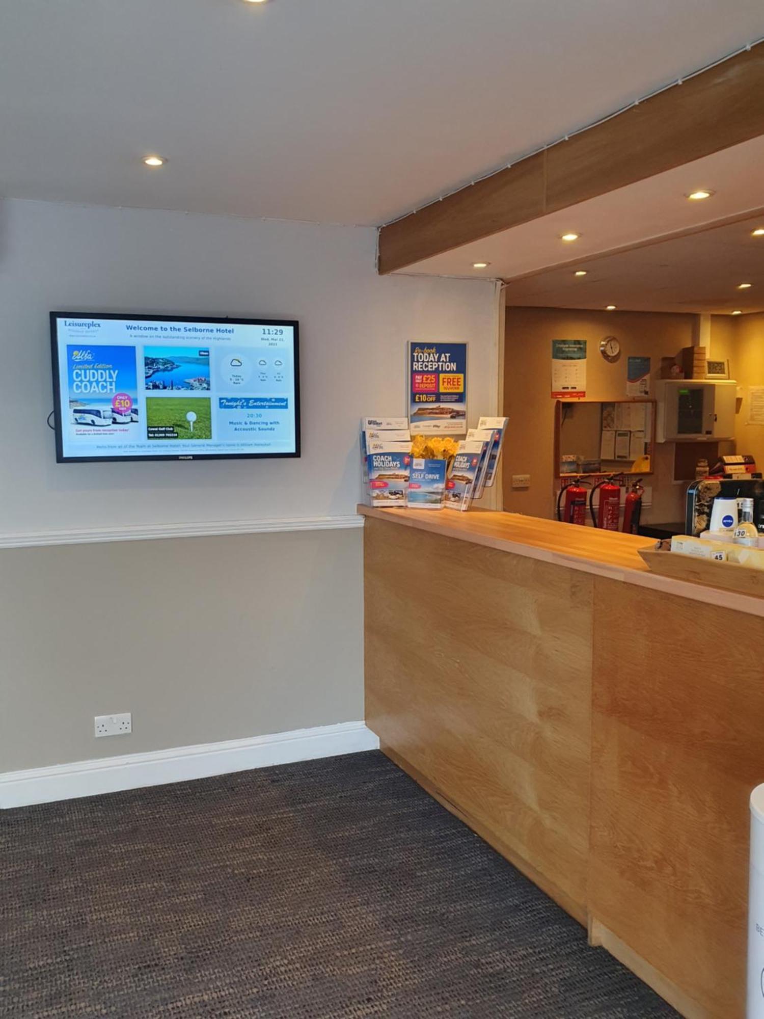 Selborne Hotel Dunoon Esterno foto